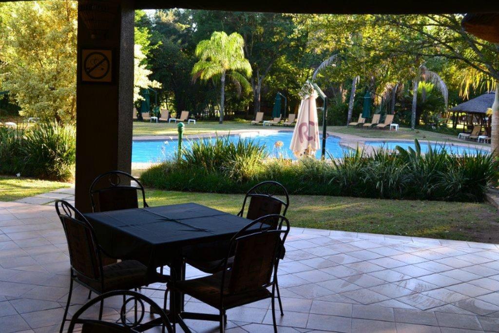 Kruger Park Lodge - Golf Safari Sa Хейзивью Экстерьер фото